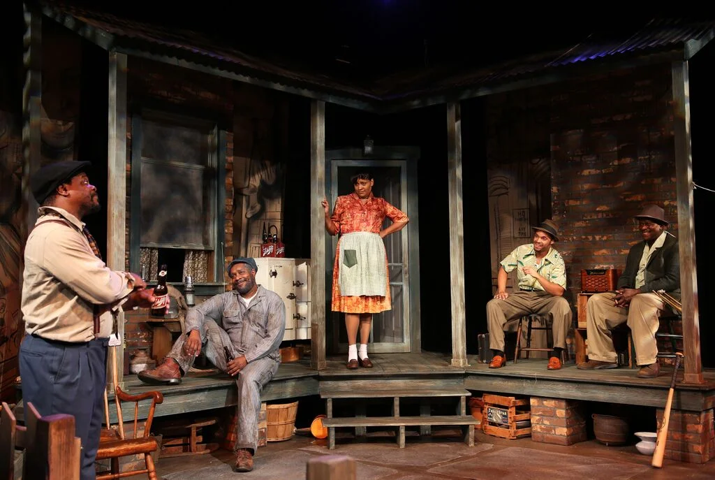 Aaron Smith, Pernell Ferguson, Tiffany Johnson, Fonz Jenkins, and Odell McGhee in Fences . Photo: Andrea Markowski
