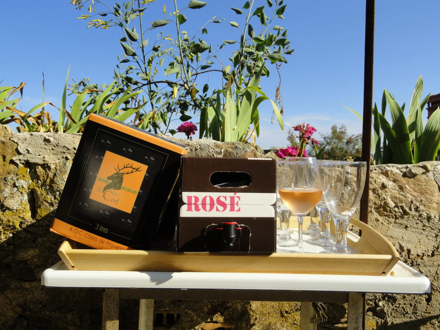 Move Over Franzia...France is Boxing Wine