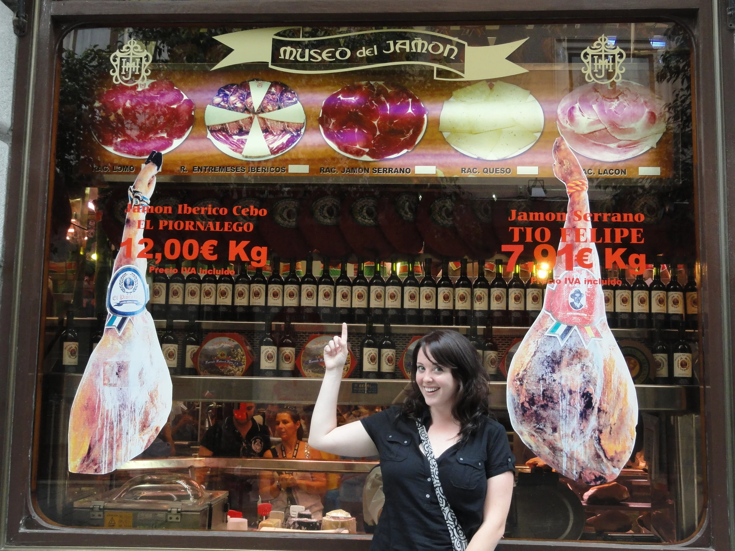 Spain's Version of Fast Food: Museo de Jamon