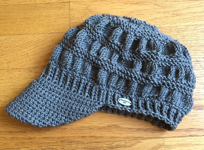 Gathered hat with bill