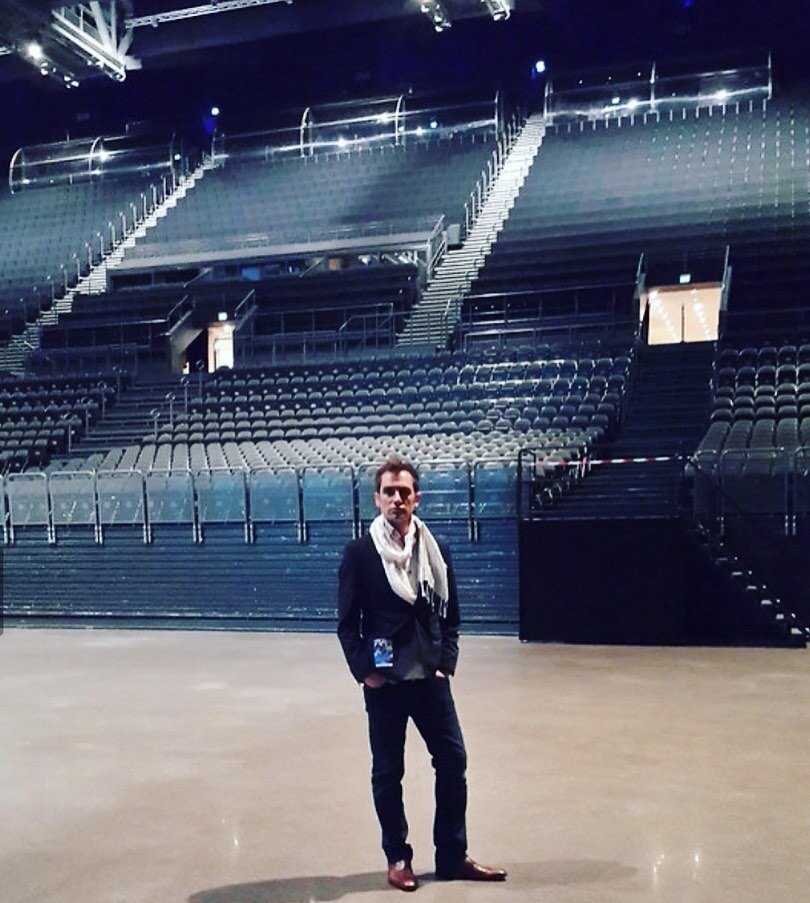 Oslo Spektrum. Opening for @thechicks . Had my dad with me on this show. All day long I&rsquo;d been telling him, tonight was a big one. He either didn&rsquo;t believe me or didn&rsquo;t understand. That night we drove into Oslo Spektrum and parked n