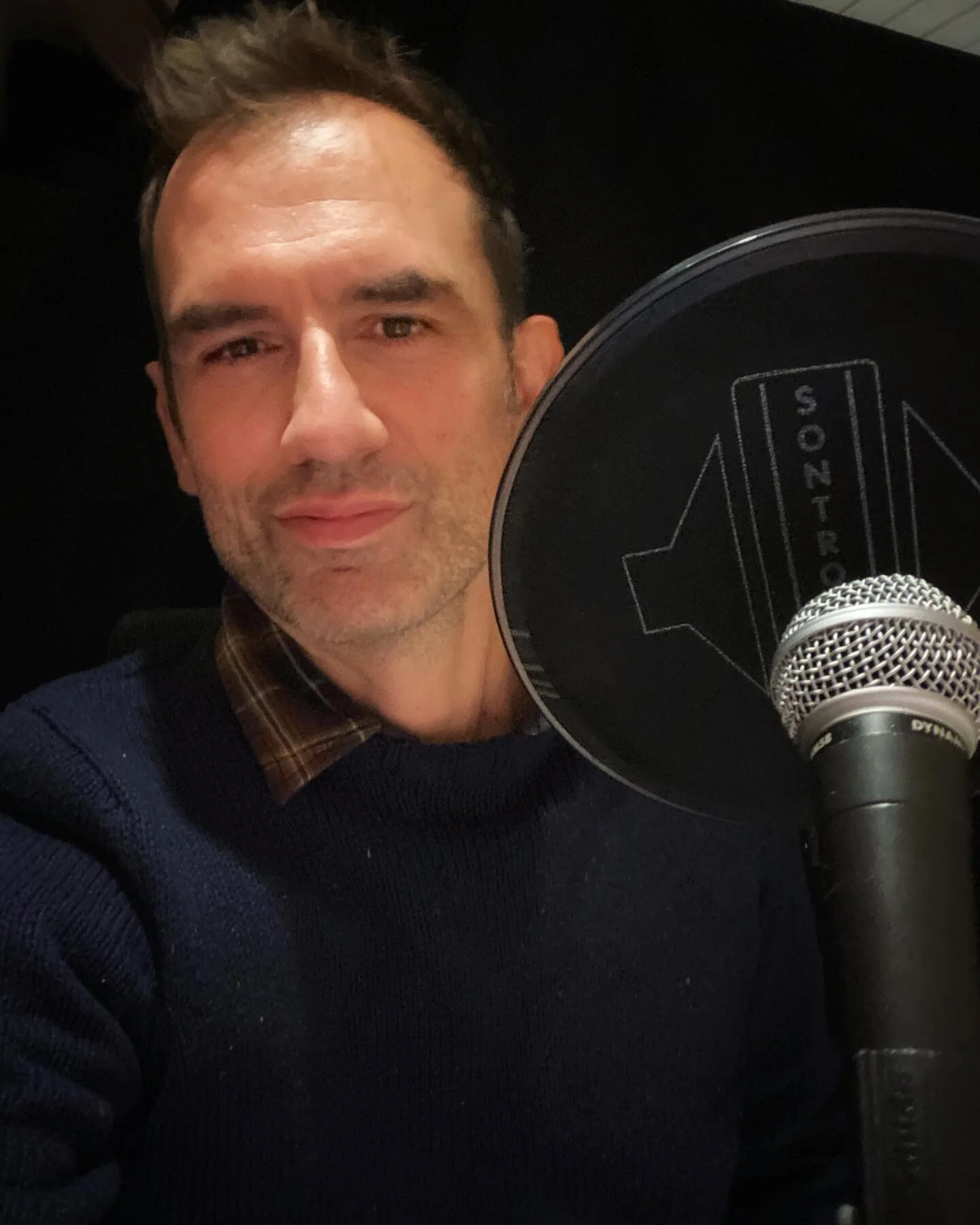 Nearly ready. Looking forward to talking to Lij in Nashville for Recording Rockstars Podcast. Previous guests include some of the most talented people in the music business.