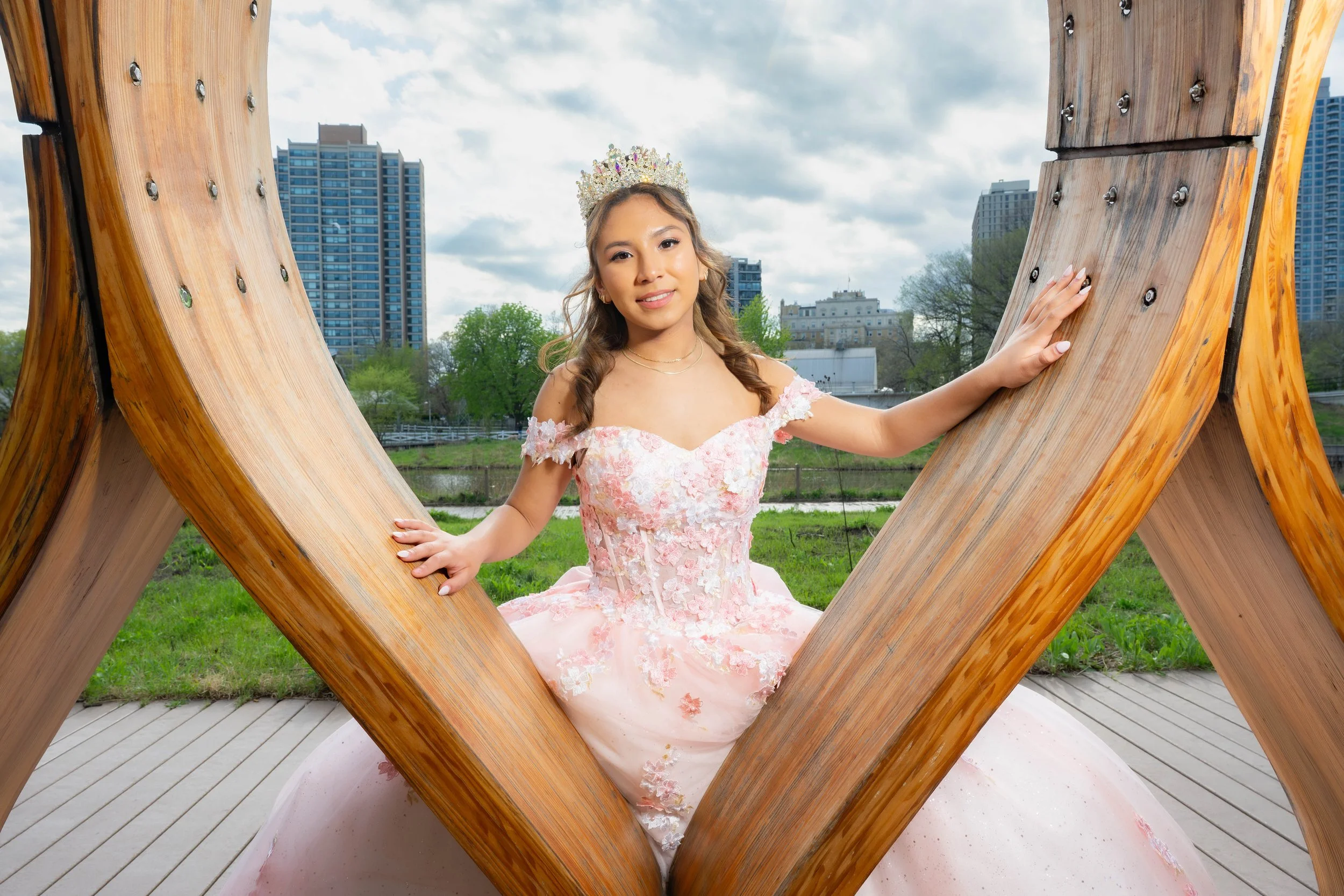 Chicago Quinceañera Photoshoot at Lincoln Park South Pond Pavilion | Elegant Pink Dress Portrait
