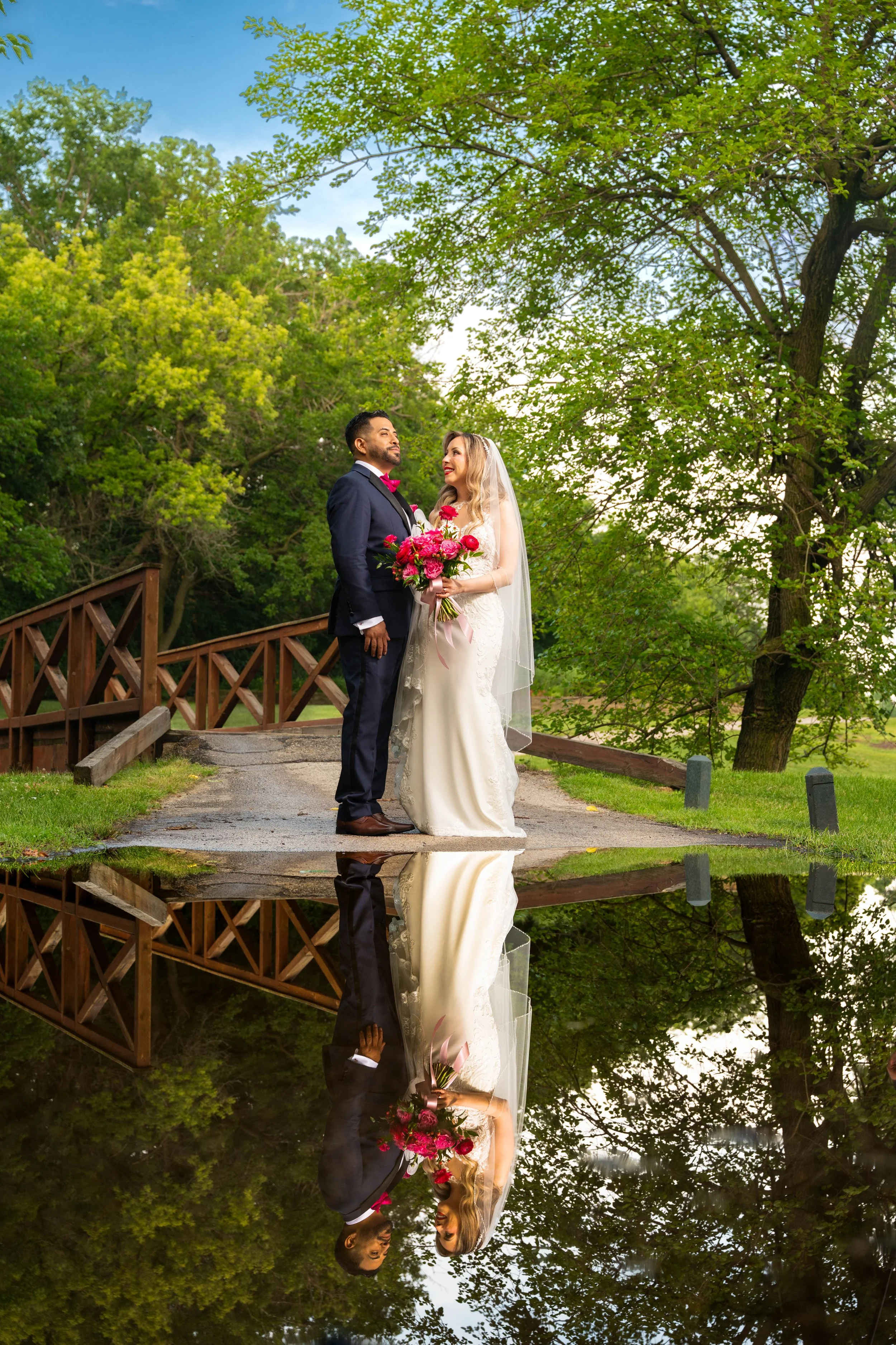 The newlyweds getting their wedding photos taken in Chicago by Chicago wedding photographer and videographer Jonathan Guel from Jguelphoto.llc
