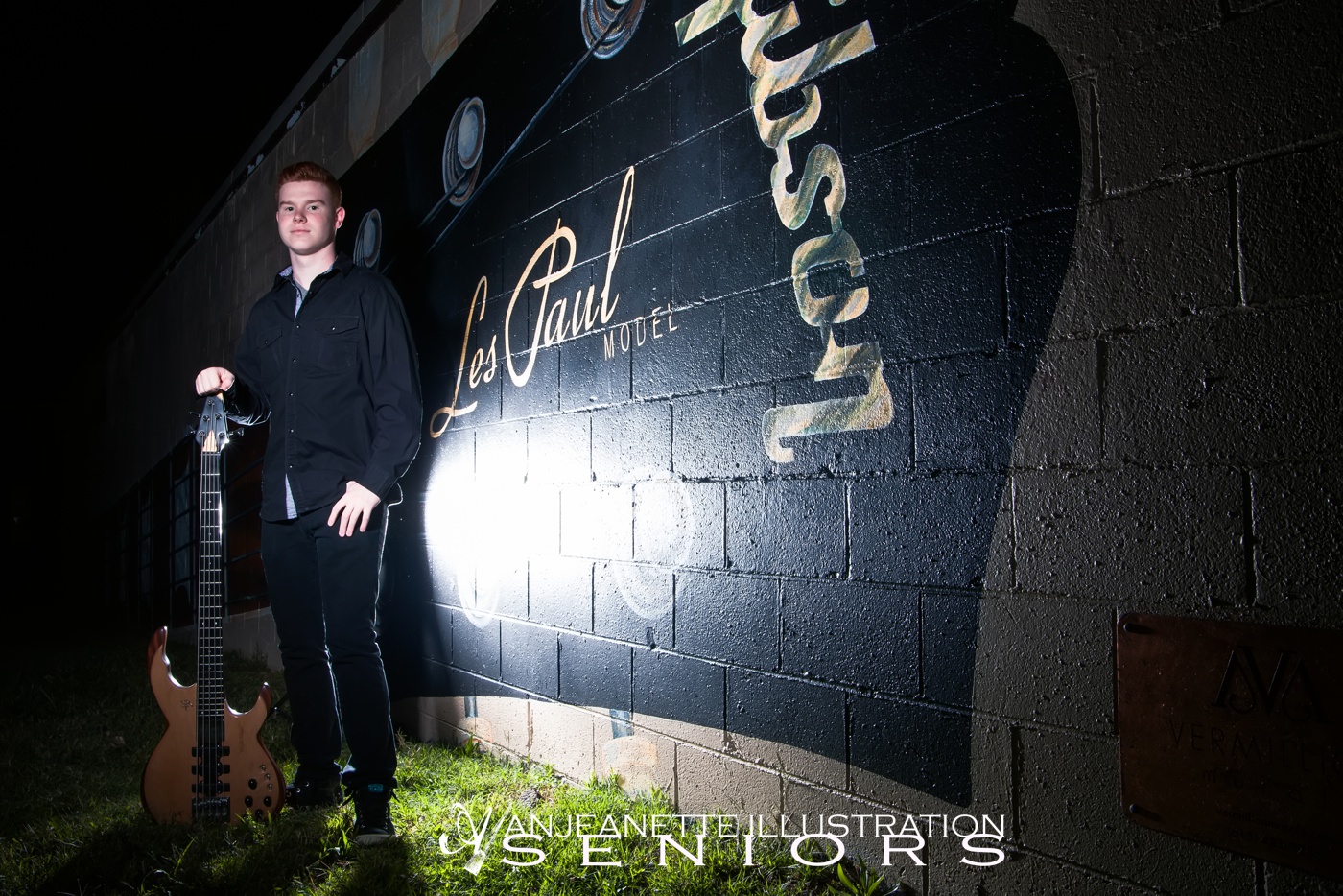 Hendersonville Tn Seniors pictures by Anjeanette Illustration Seniors