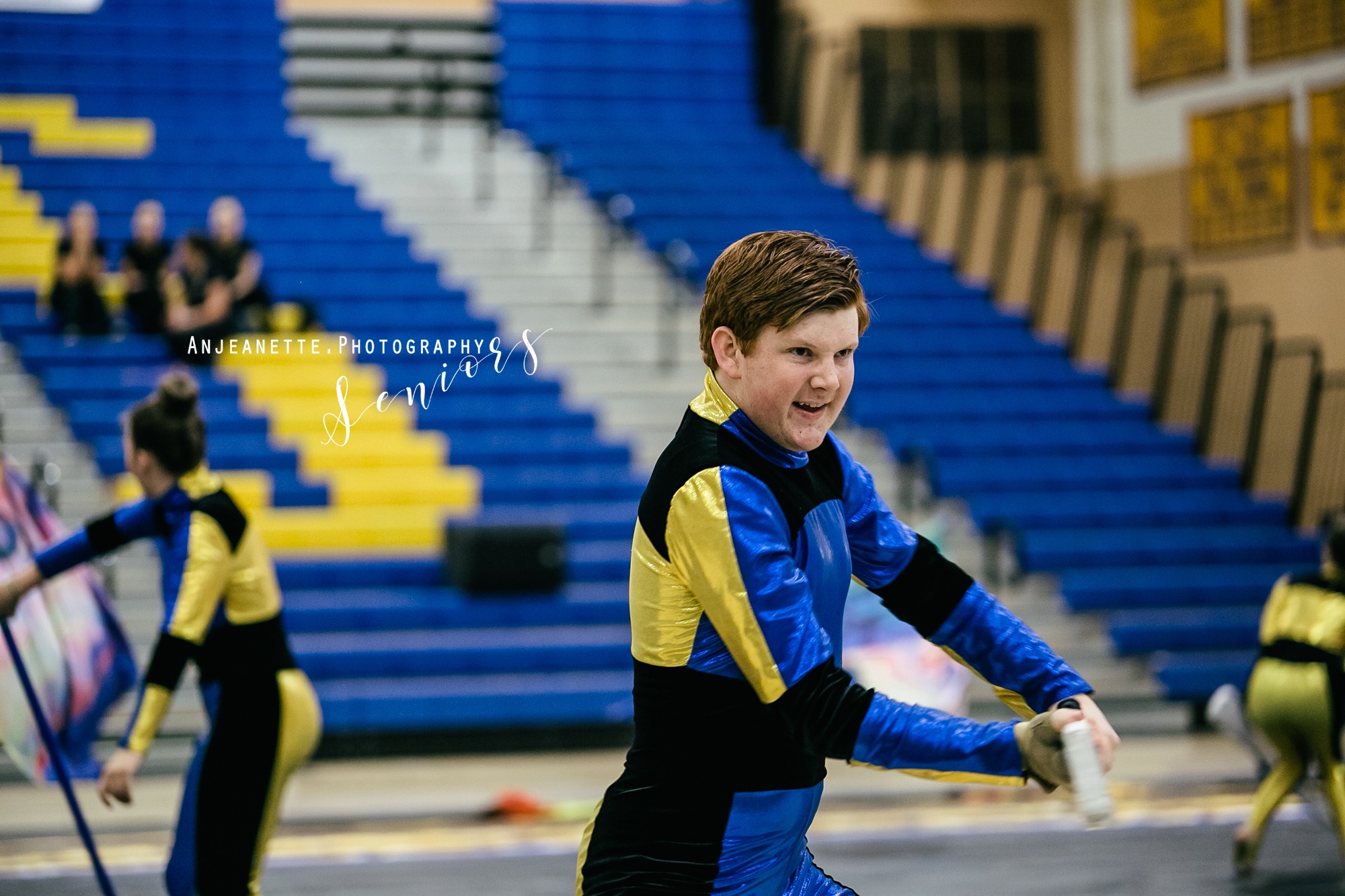 wgi photography action shot anjeanette photography arizona high school senior pictures