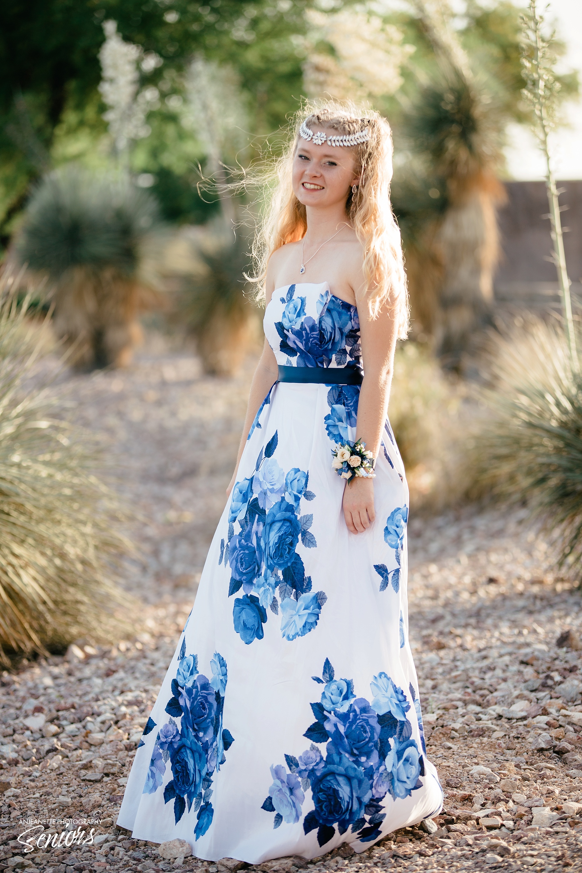 best Places to take senior graduation pictures Sandra Day O’Connor High School Phoenix Peoria Az Anthem high school portraits grad photographer Anjeanette Photography XCP Phx Arizona 