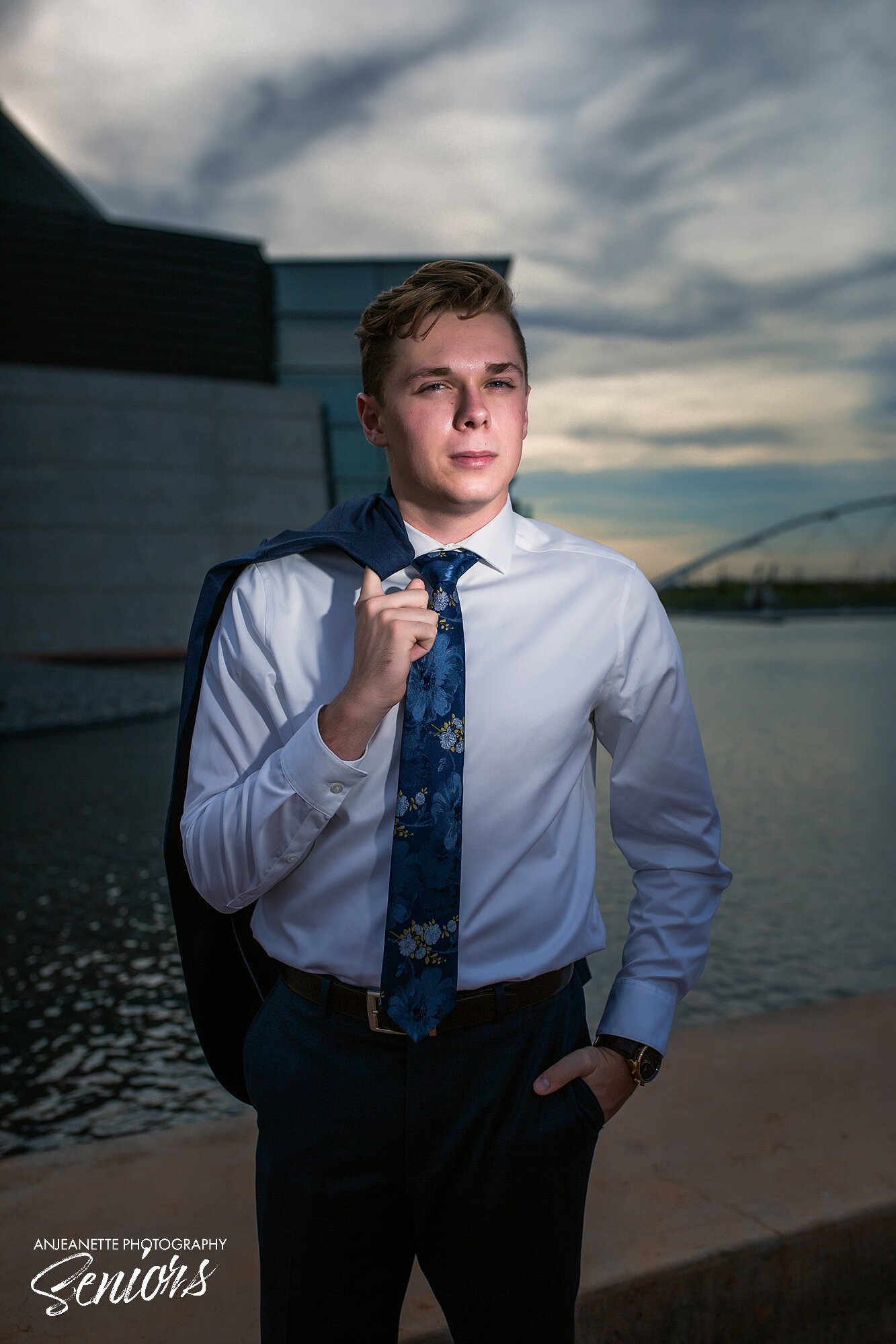 Top 10 best senior picture Places near me Phoenix Arizona to take senior  pictures  high school portraits unique fun Graduation portrait photographer Anjeanette Photography