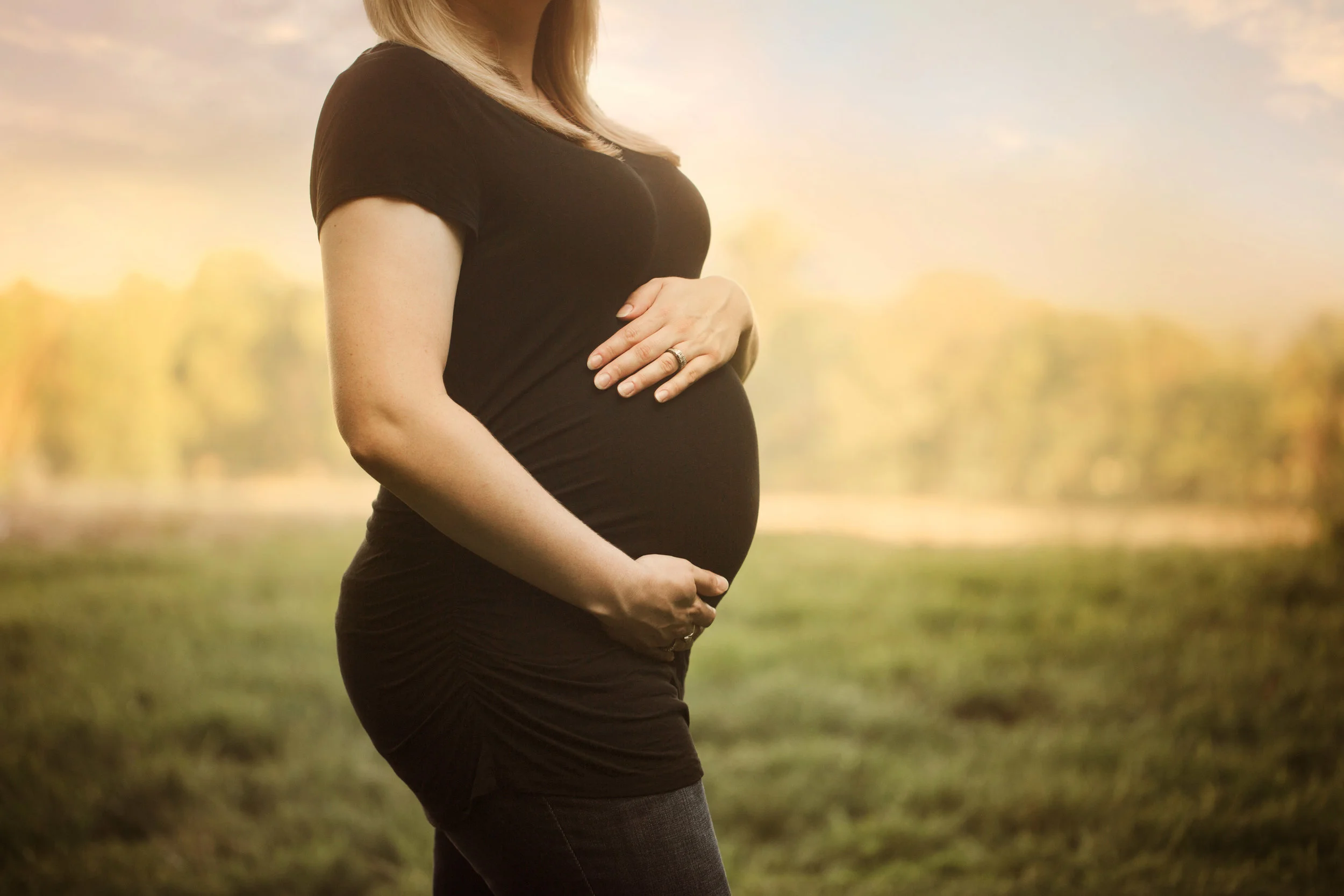 Jennifer C., Maternity Session 