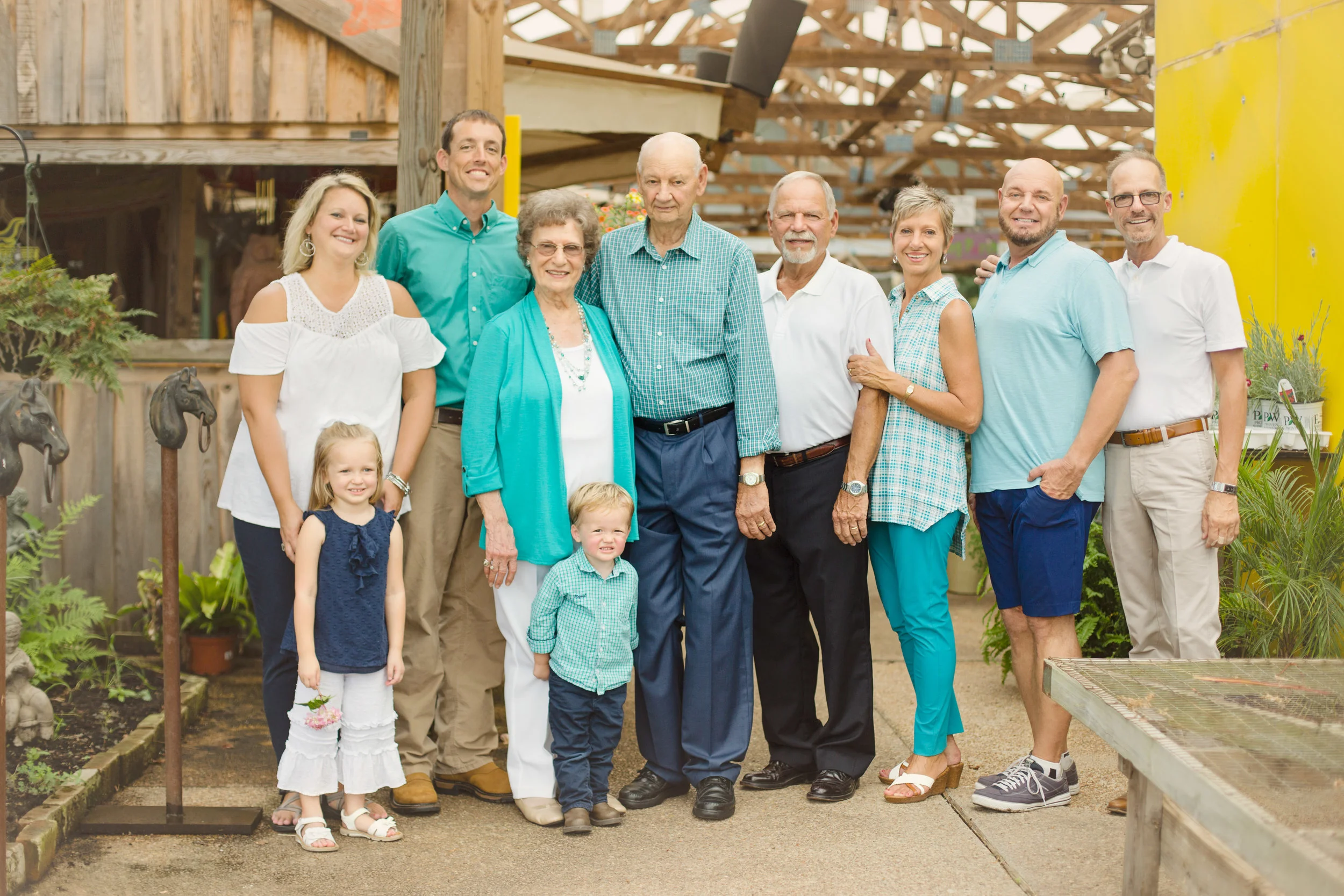 Extended Family Session, Soleil Garden Center