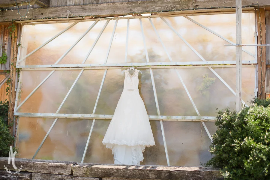 MindyDustinWedding-01.jpg