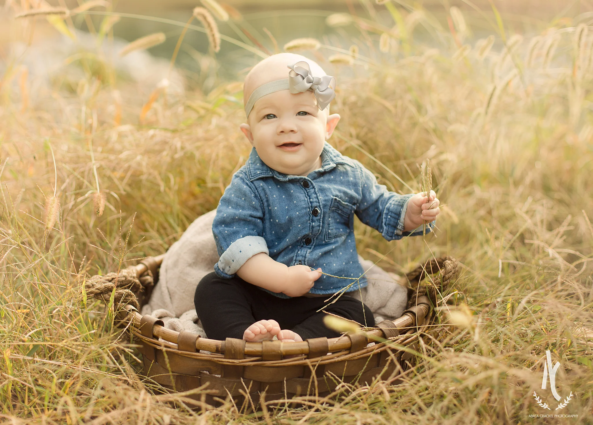 Baby Mia, 6 Month Session