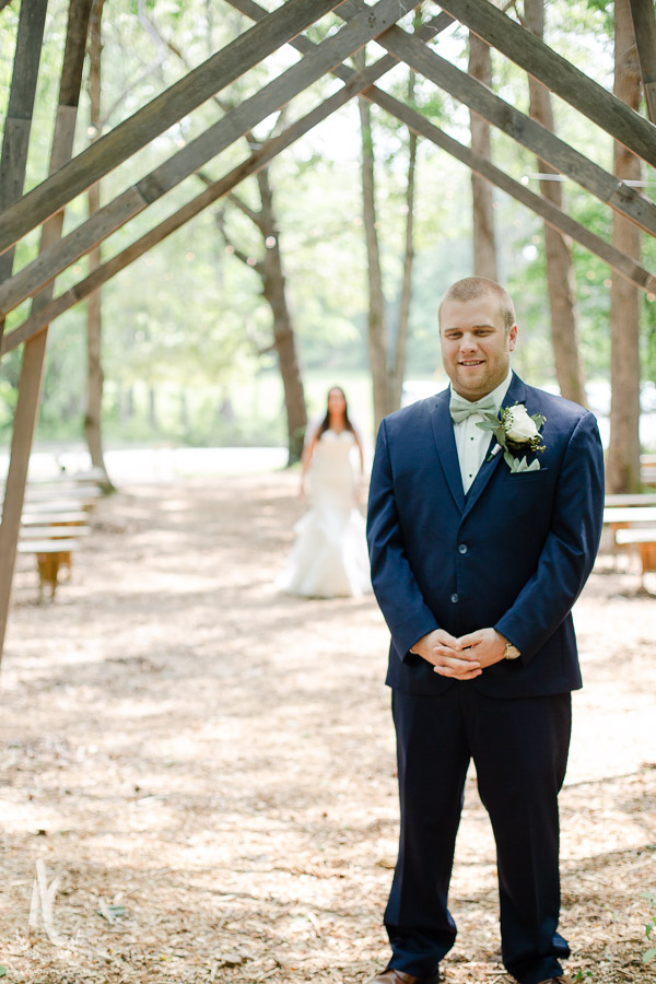 Bride & Groom first look outside