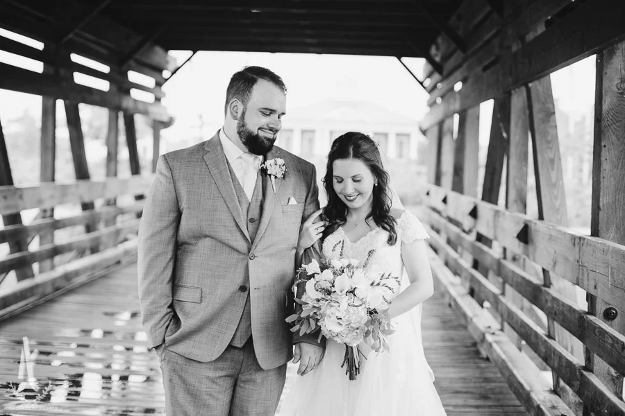 Gavin-Cierra-Discovery-Park-Wedding-16.jpg
