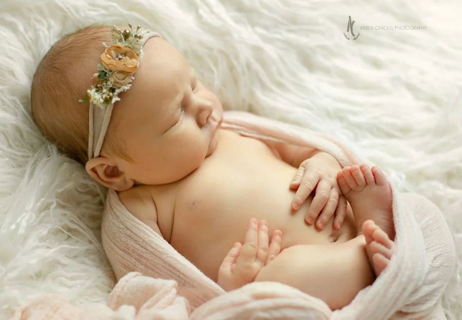 BarkerNewborn-33.jpg