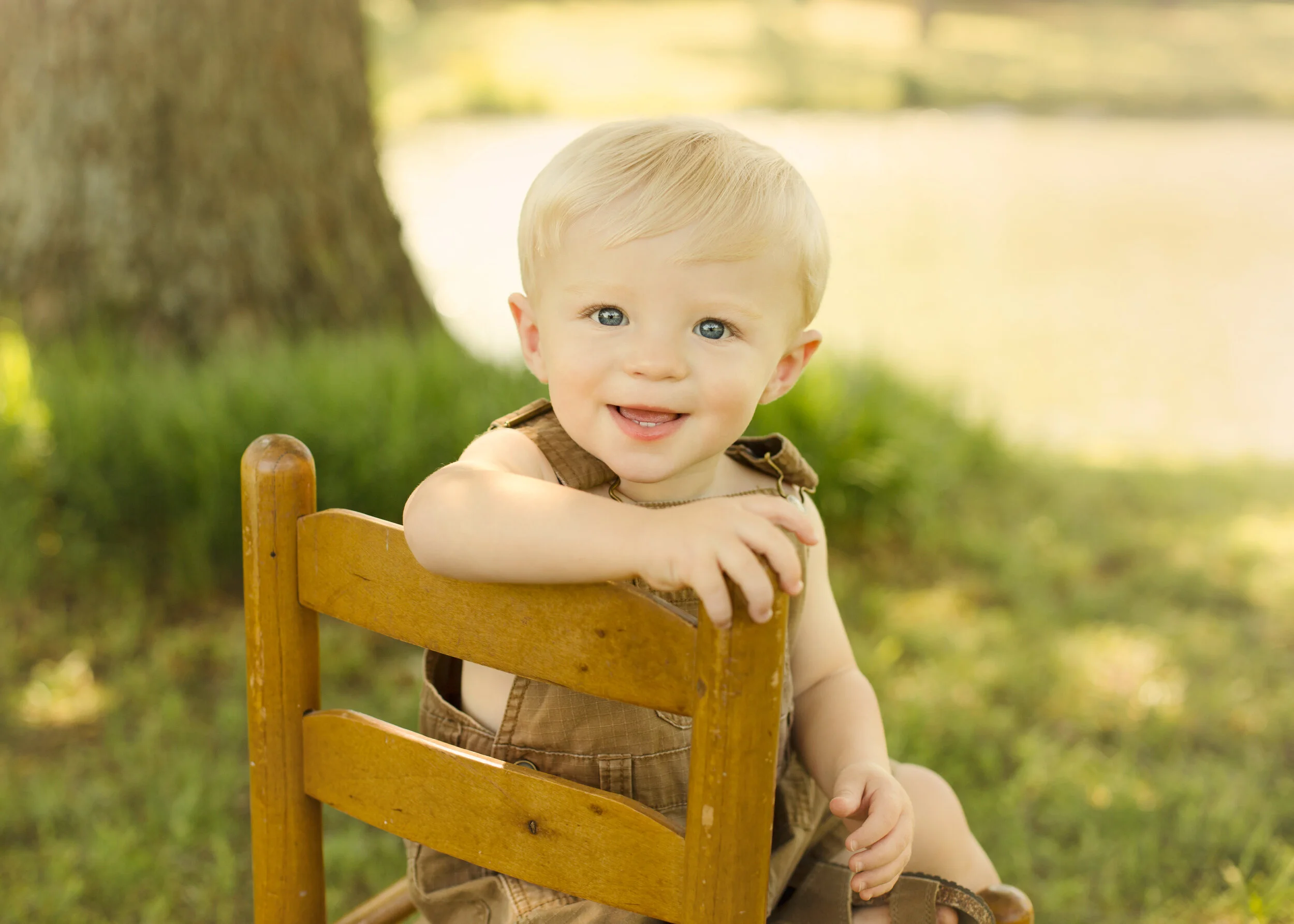 Little Beau &amp; Family- 14 Month Session