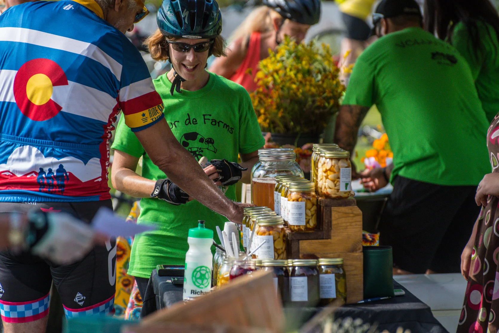 A tasty Farm Stop on the tour de farms.
