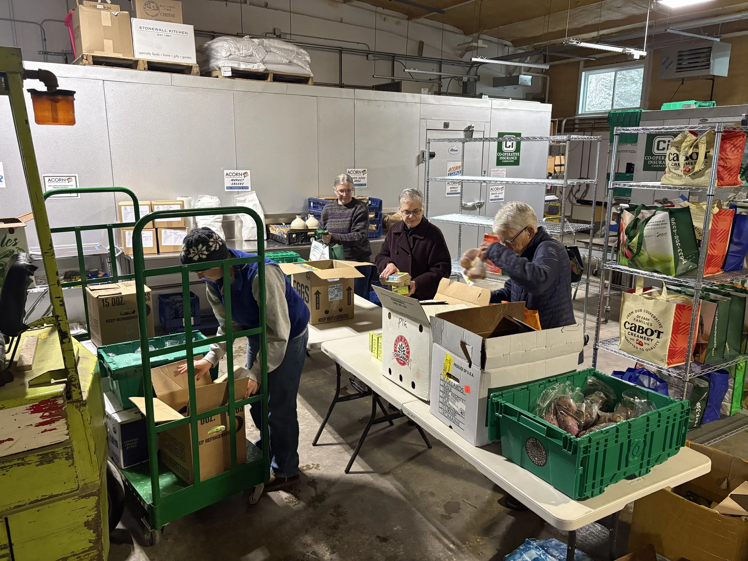 Packing winter Farmacy 2026.jpg