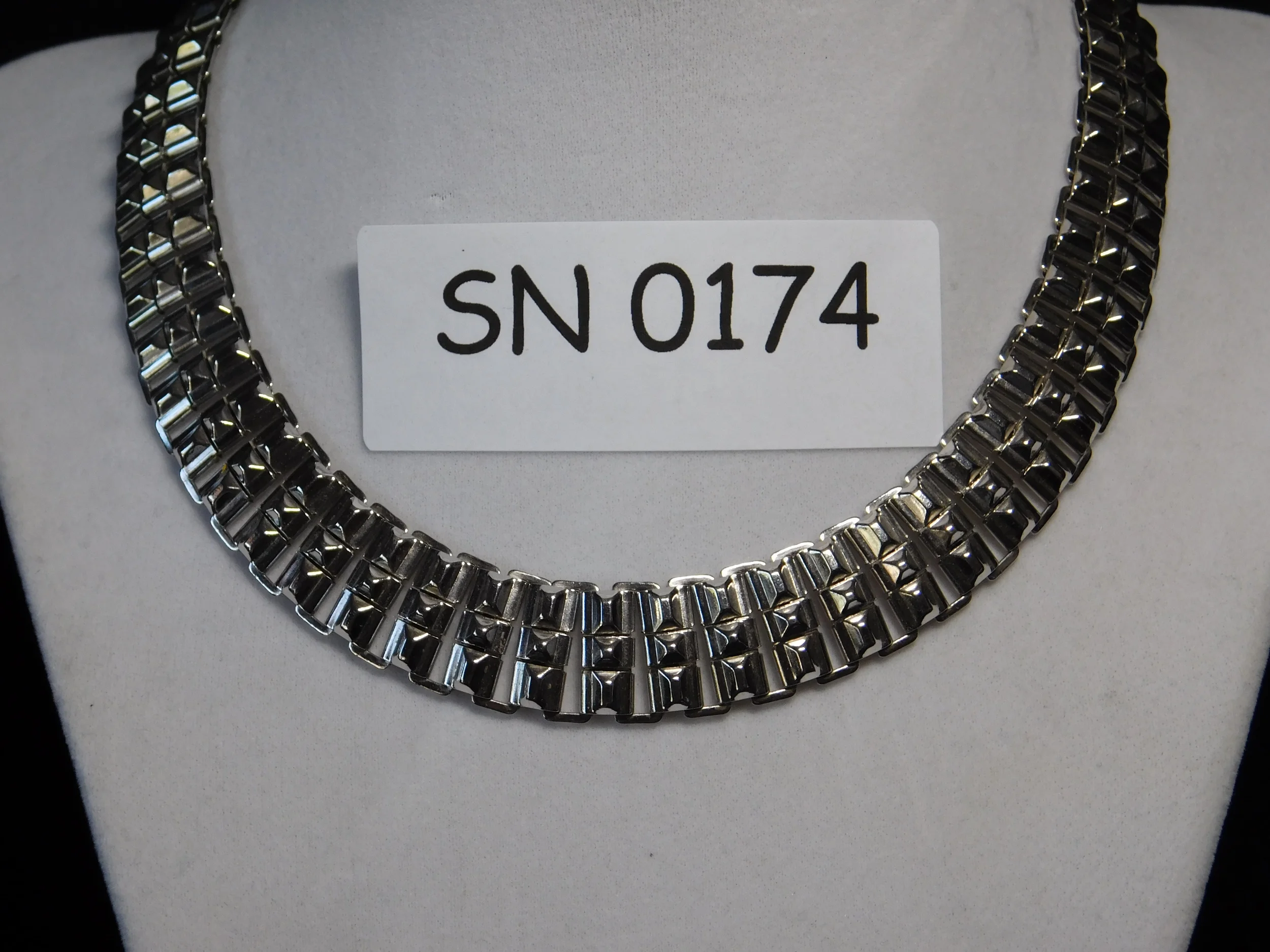 SN174.JPG