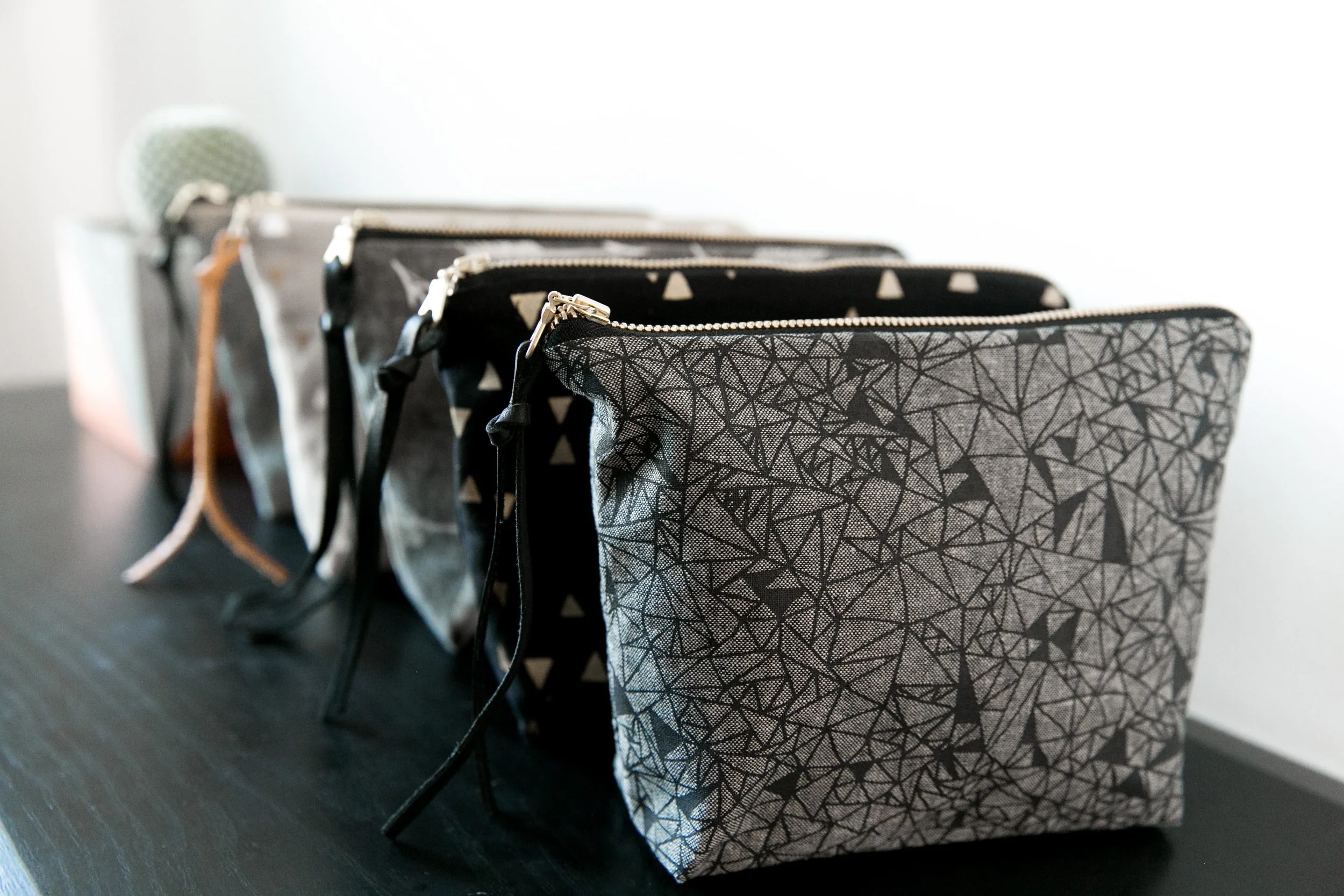 Charis_Rose_V4-bag10.jpg