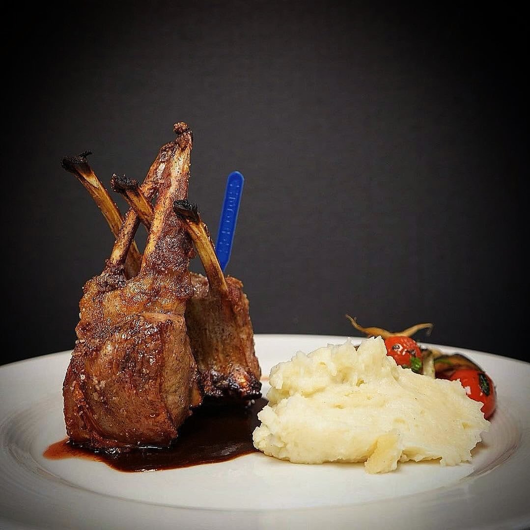 Lamb lovers, rejoice! 🌟 At @biceorlando, we&rsquo;re serving up a dish that&rsquo;s all about passion for the finest cuts! &hearts;️ #lamblove 

Our Carre&rsquo; di Agnello is a culinary masterpiece: 🔥 Roasted Rack of Lamb paired with garlic-saut&e