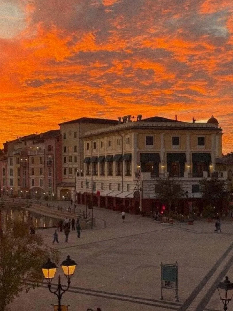 Sunset over BiCE Ristorante ✨

A sky set ablaze, reflected in the water, framing an evening of Italian elegance at Portofino.

As the light fades, the experience begins. 

La dolce vita lives here.
&bull;&bull;&bull;

#biceorlando #portofinobay #lado