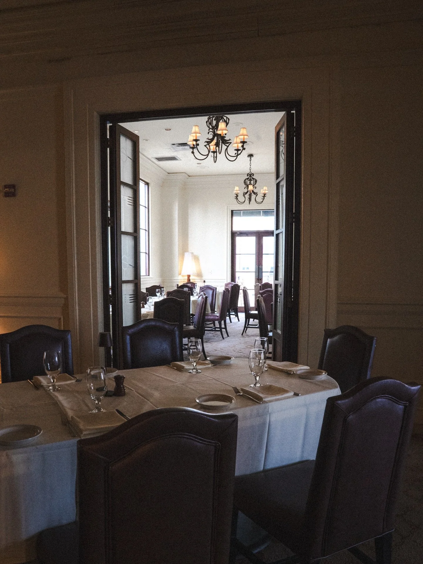 Elegance lives in the details at BiCE Ristorante ✨

Tucked within Portofino Bay, where timeless interiors, warm light, and Italian hospitality create a dining experience of effortless sophistication.

An evening here is always beautifully remembered.