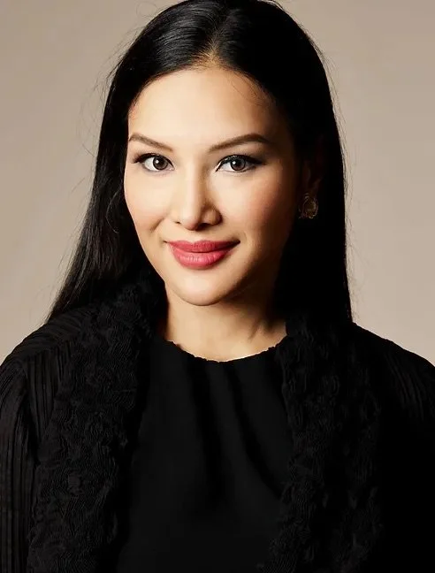 Pissara_Official_Portrait by Max Stephan.jpeg