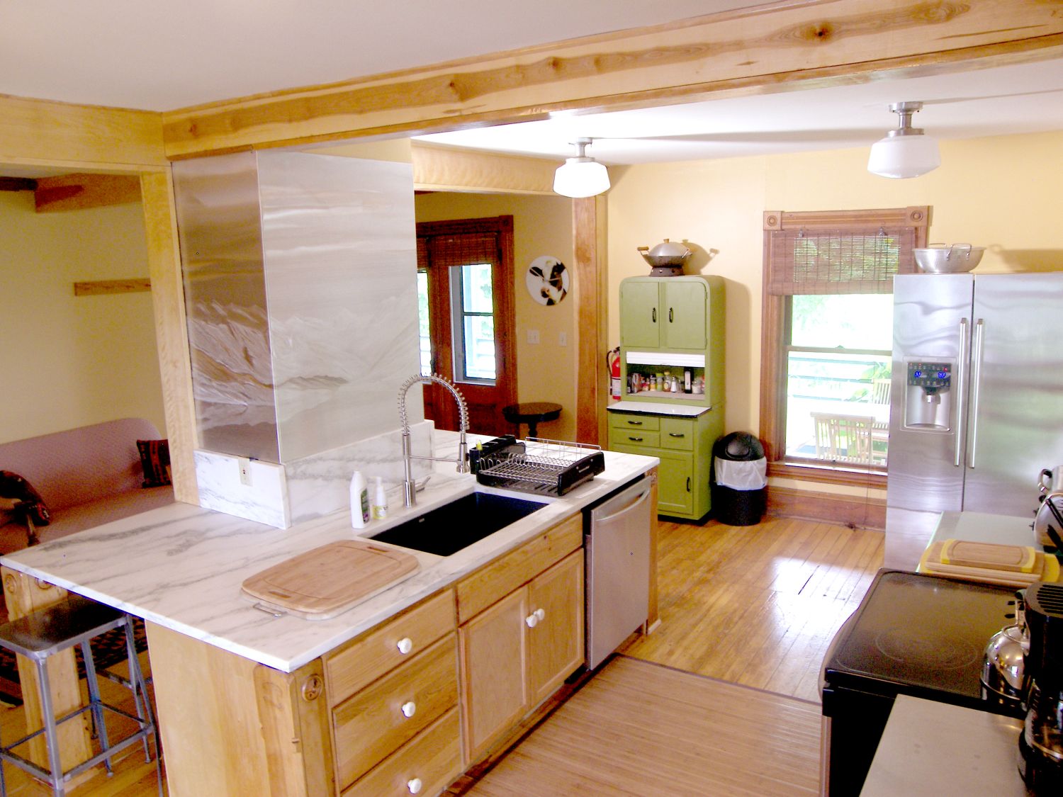 Left Wing kitchen1500.jpg