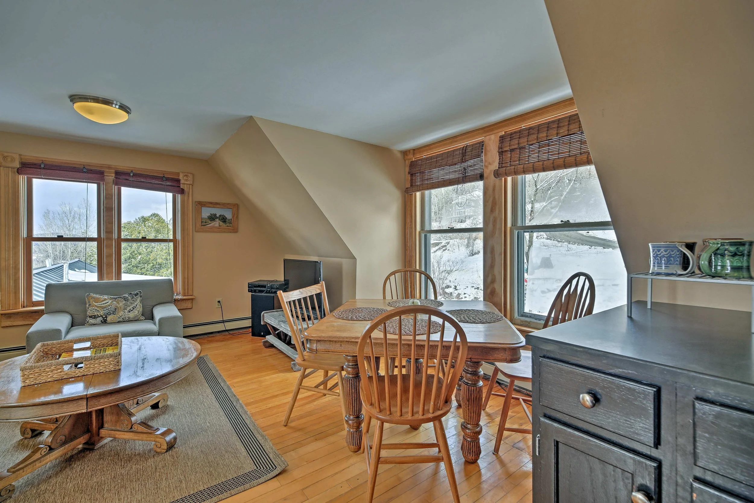 Right Wing dining area-Solid, sturdy Yankee crafted furniture