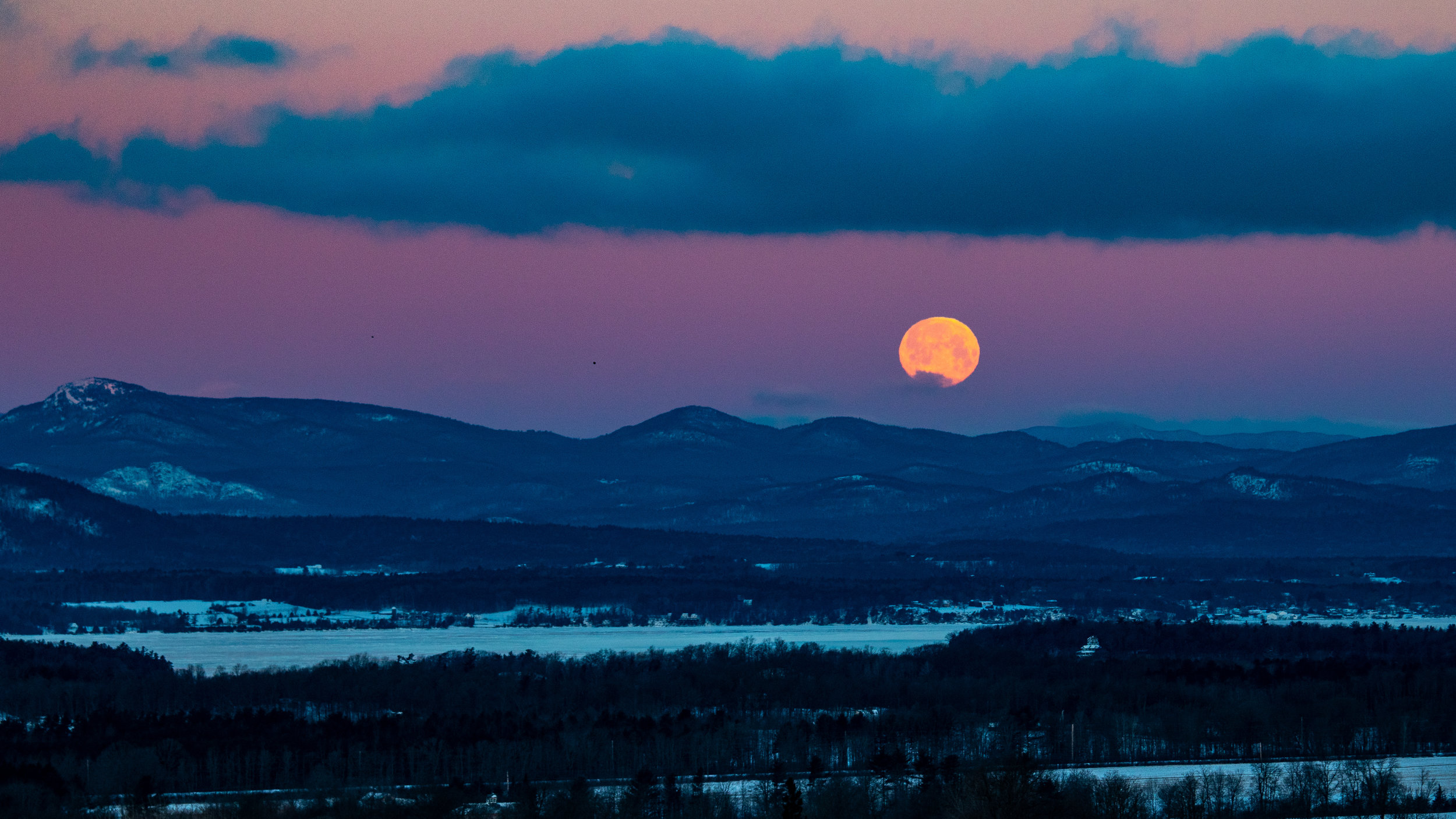 Desmet moon.jpg