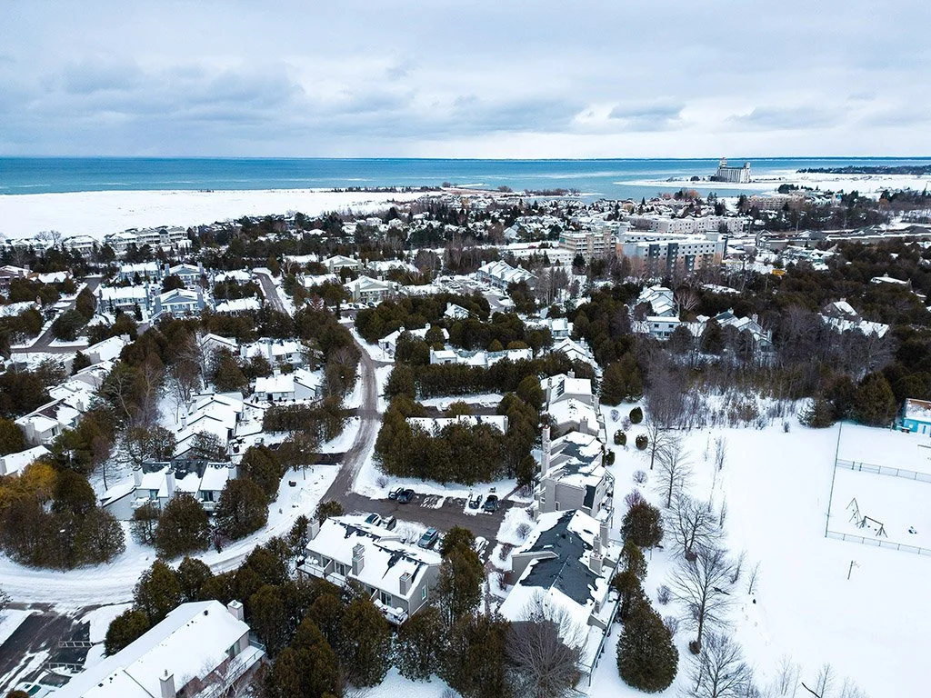 479 Oxbow Cr MLS and Web 003.jpg