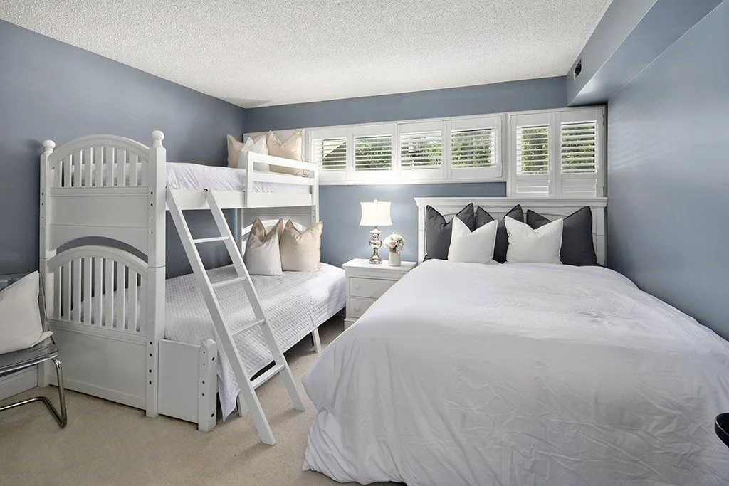 Chateau Ridge Unit 121 MLS and Web 034.jpg