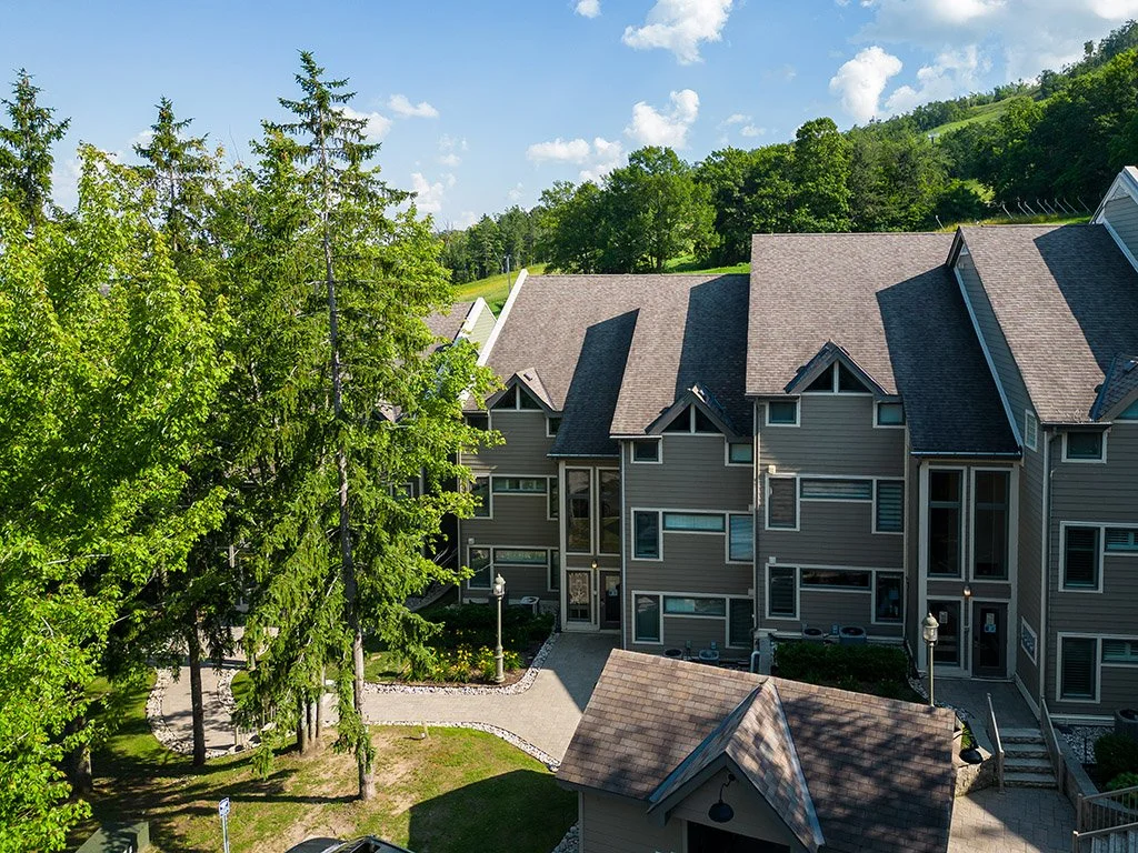 Chateau Ridge Unit 121 MLS and Web 007.jpg