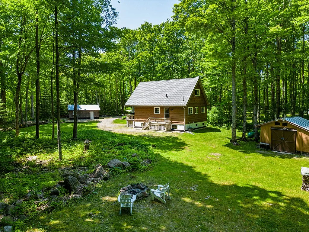 495115 Grey Road 2 MLS and Web 029.jpg
