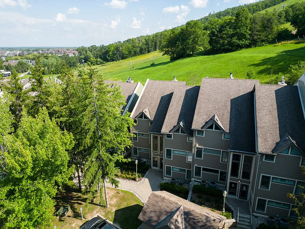 Chateau Ridge Unit 121 MLS and Web 006.jpg