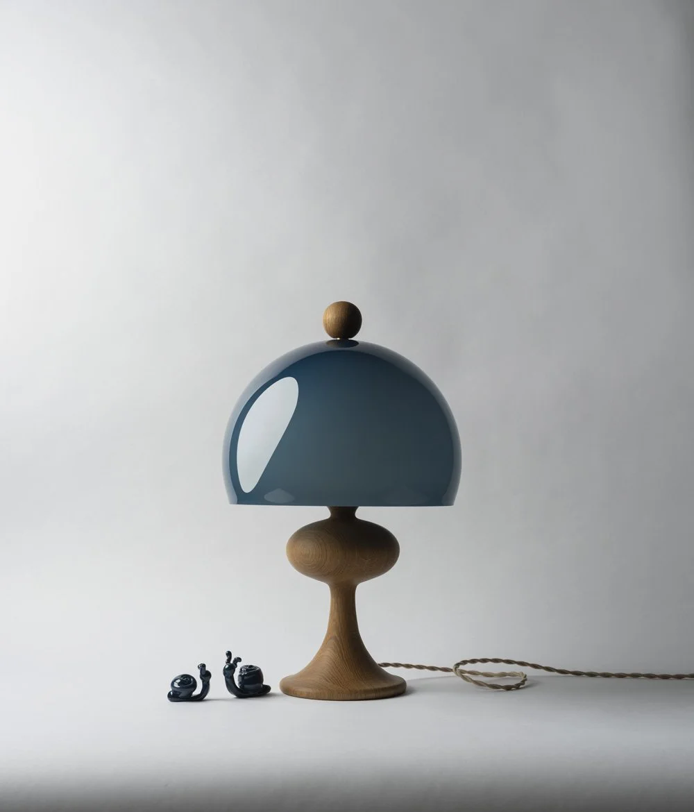 bobine-oak base-deep blue shade off.jpg