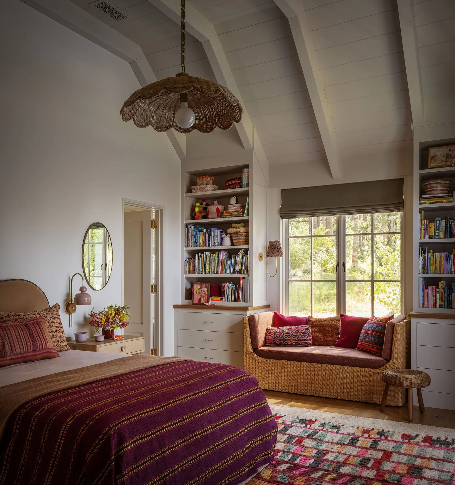 35_girl's bedroom_jhid-foresthouse-480x.jpg