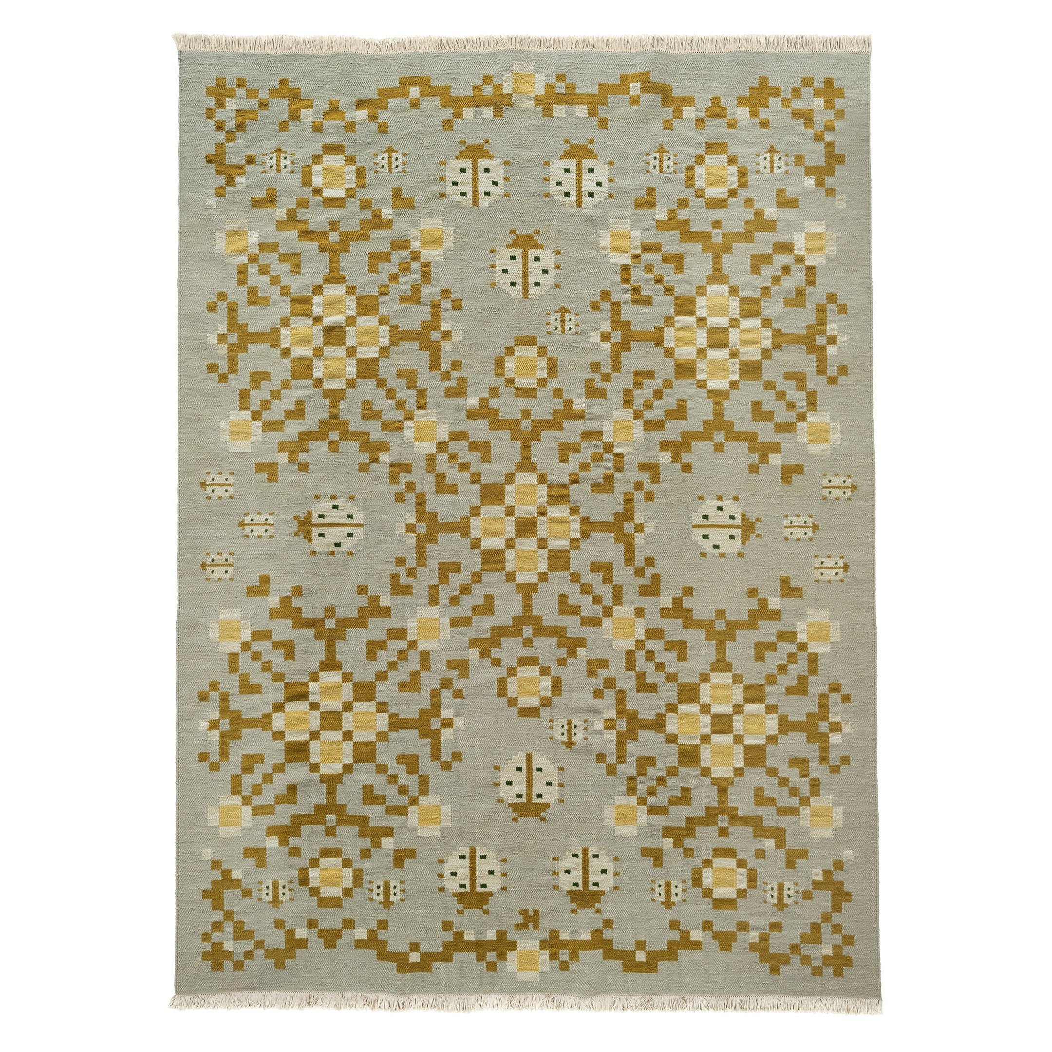 +bramble-bug-rugs-soft-gray.jpg