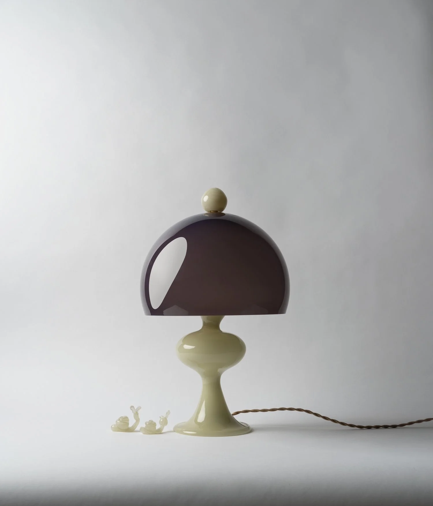 bobine-sand-base-plum-shade-off.jpg