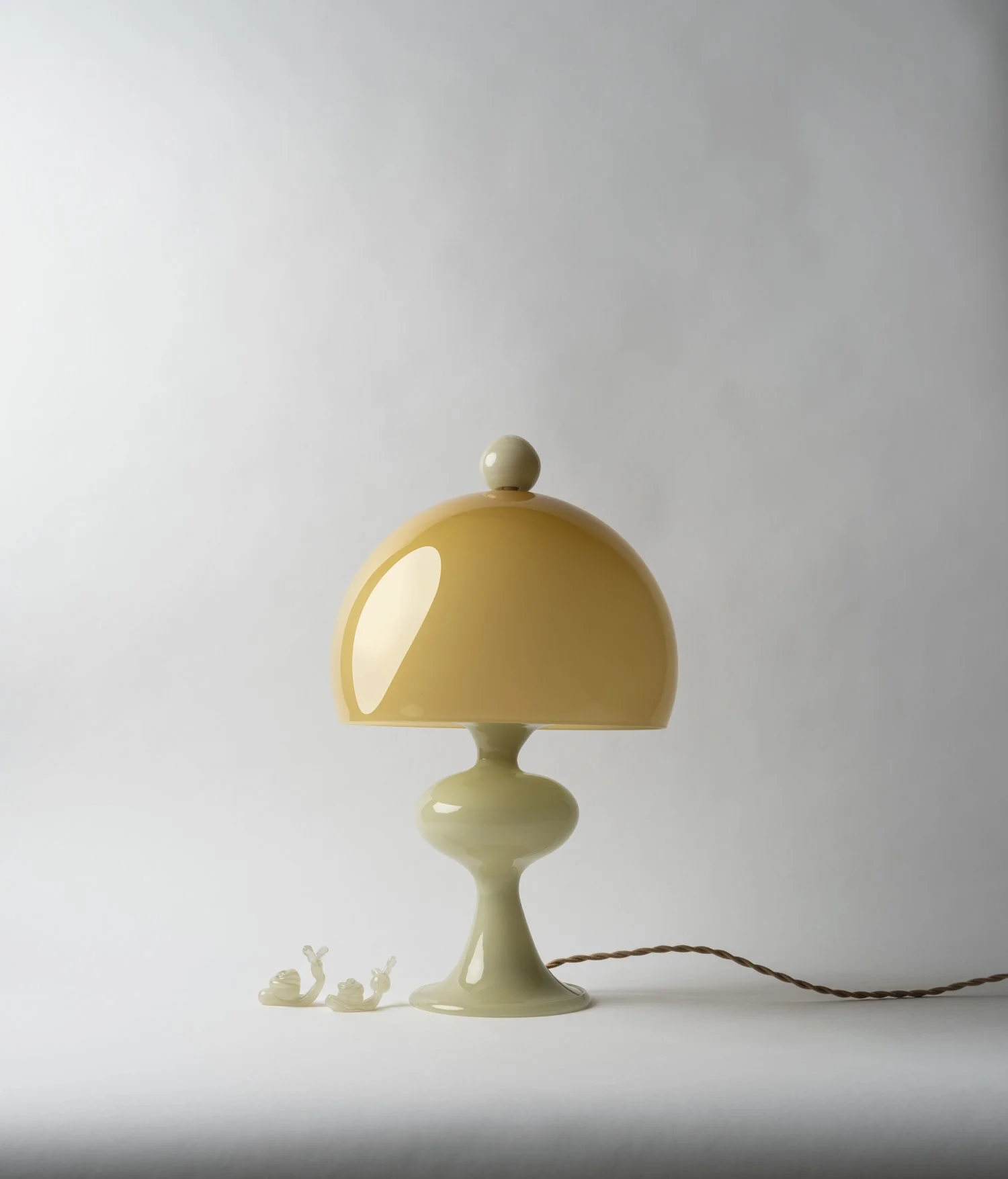 bobine-sand-base-caramel-shade-off.jpg
