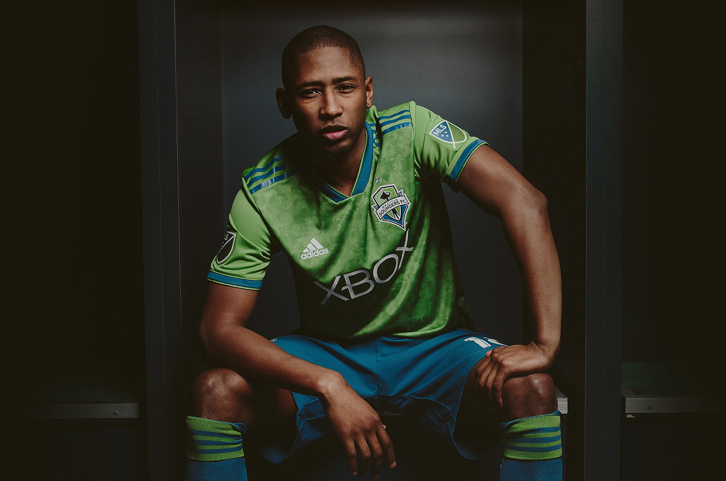 JerseyReveal_002.jpg