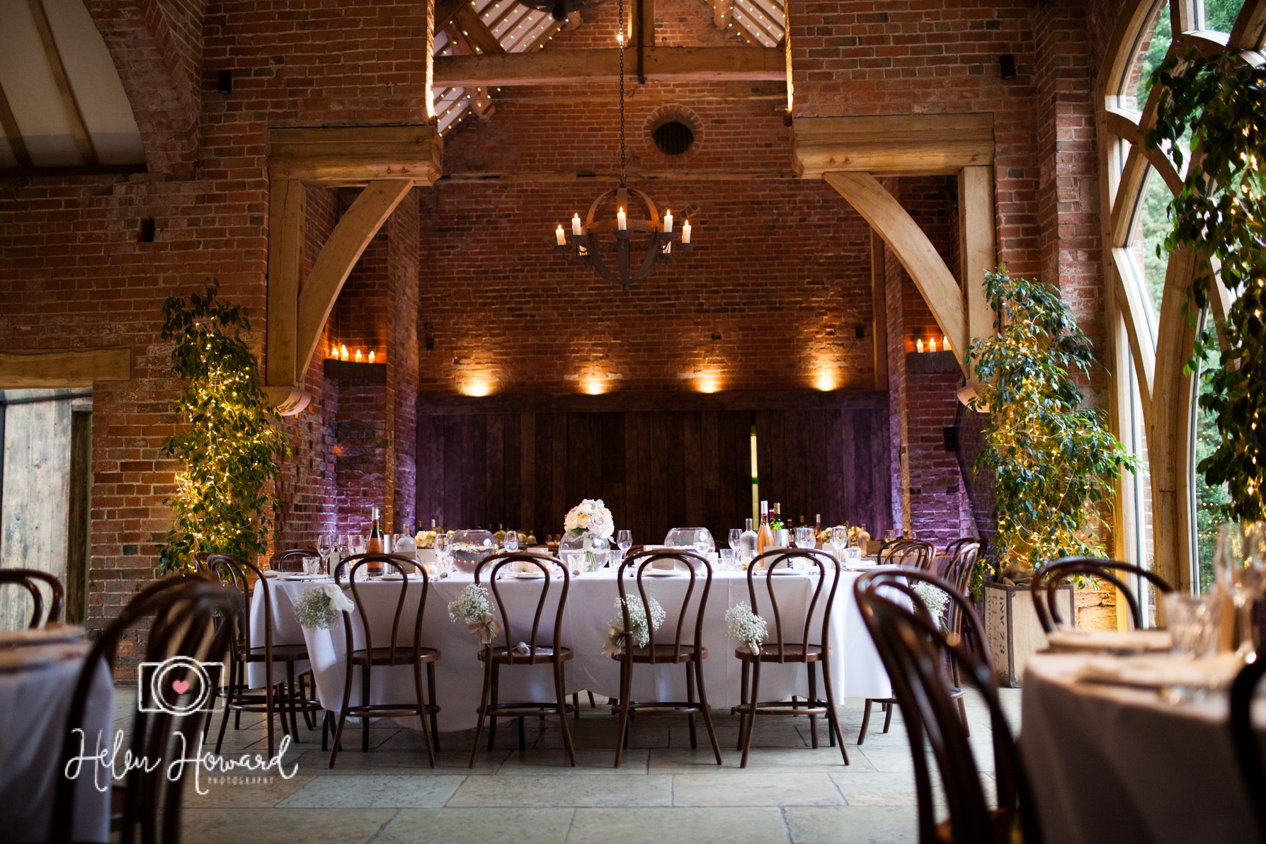 Shustoke Farm Barns Wedding Photography by Helen Howard-30.jpg