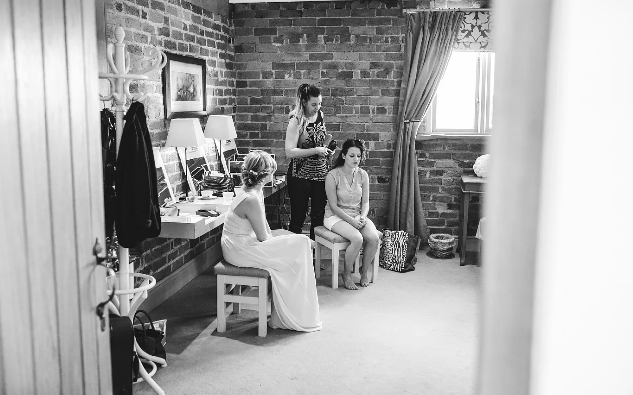 Curradine Barns Wedding Photographer Helen Howard 007 (Sheet 7).jpg