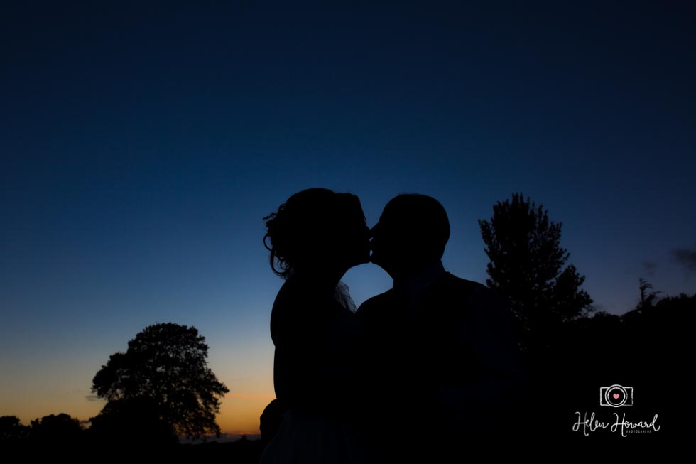 Barn-Wedding-in-somerset-848.jpg