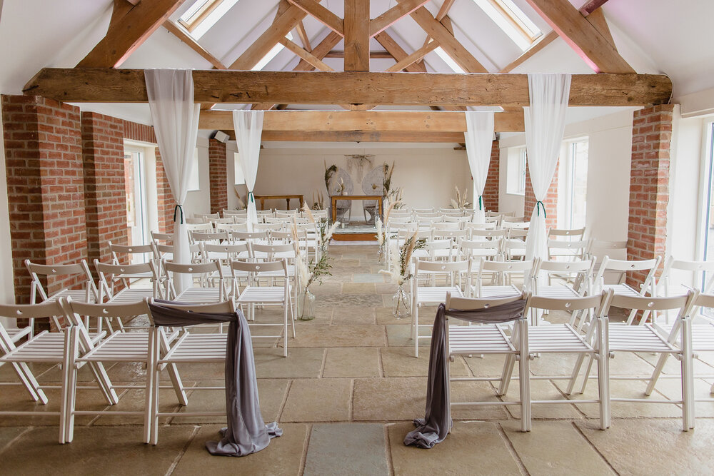 Helen Howard Photography - Hanbury Wedding Barn - web-34.jpg