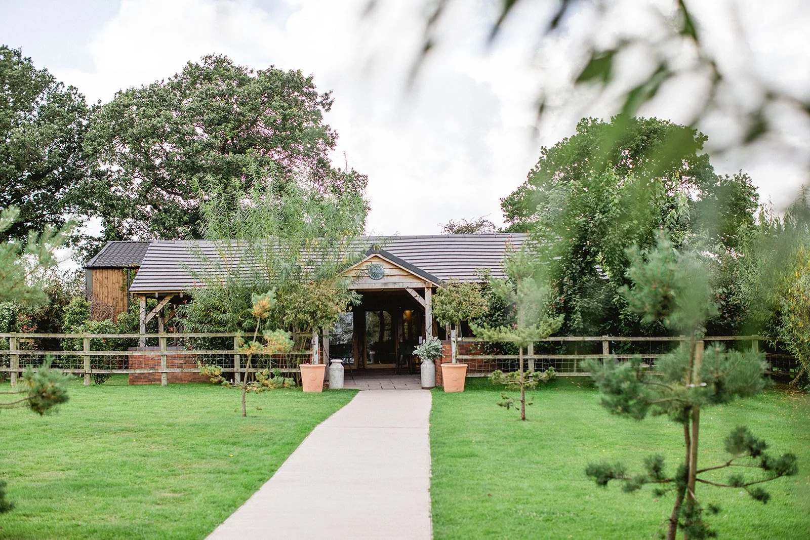 Hannah and Adam-4_websize.jpg