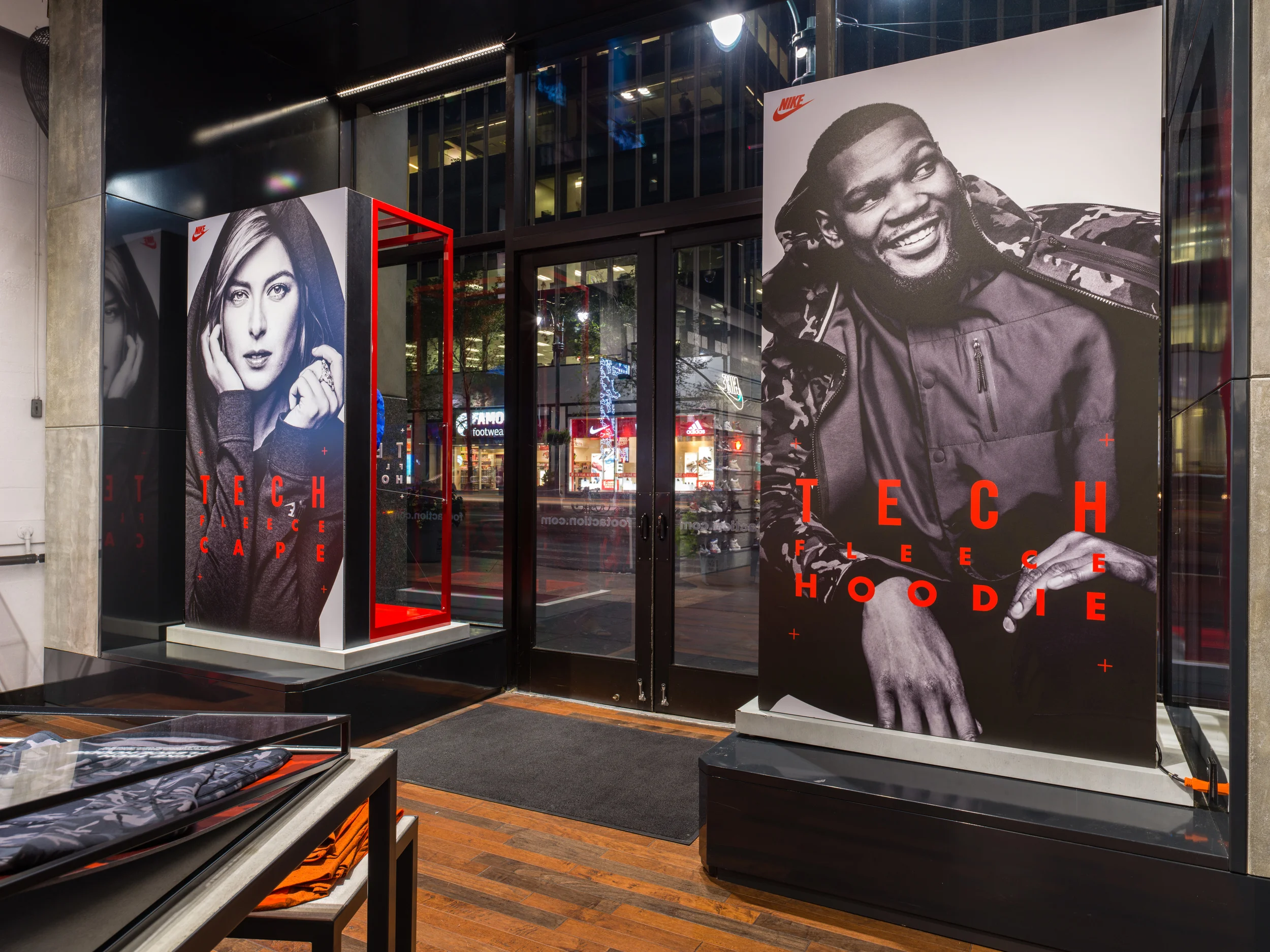 20150901_nike_teckpack_kickslounge_0007263.jpg