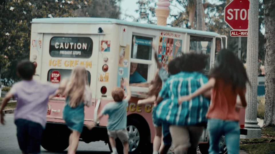 summer scaries gif.gif