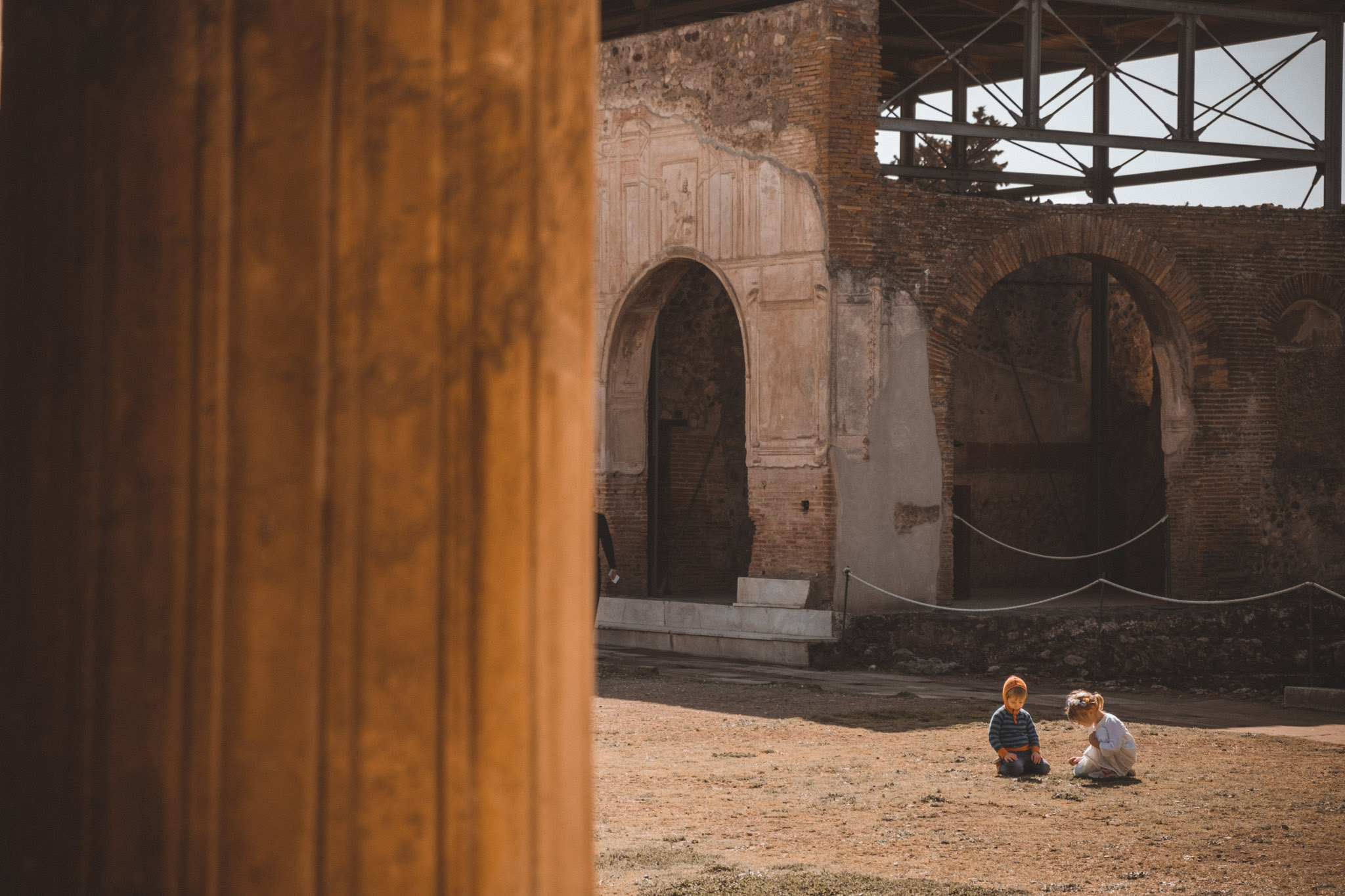 008-wedding-photographer-in-pompeii.jpg